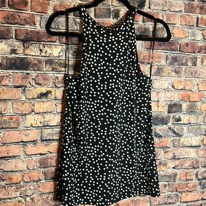 Banana Republic 95% polyester 5% spandex tank top. Black and white polka dot.